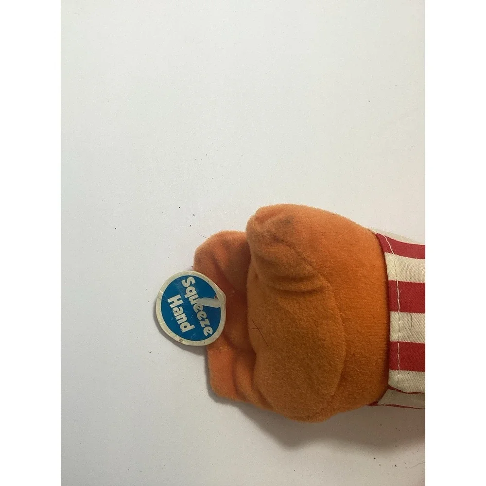 VTG 1996 Tyco Preschool Sesame Street Sleeping Ernie Plush Does Not Work